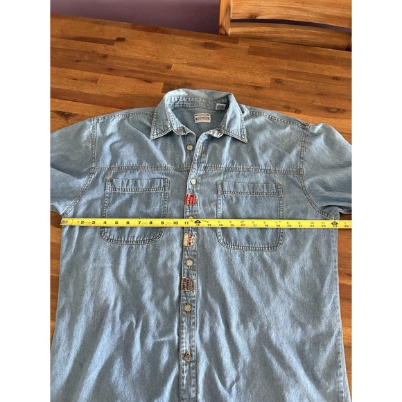 Vintage Request Denim Jacket  Size Extra Large Shirt Quilted‎ Back Button Detail - Picture 11 of 16